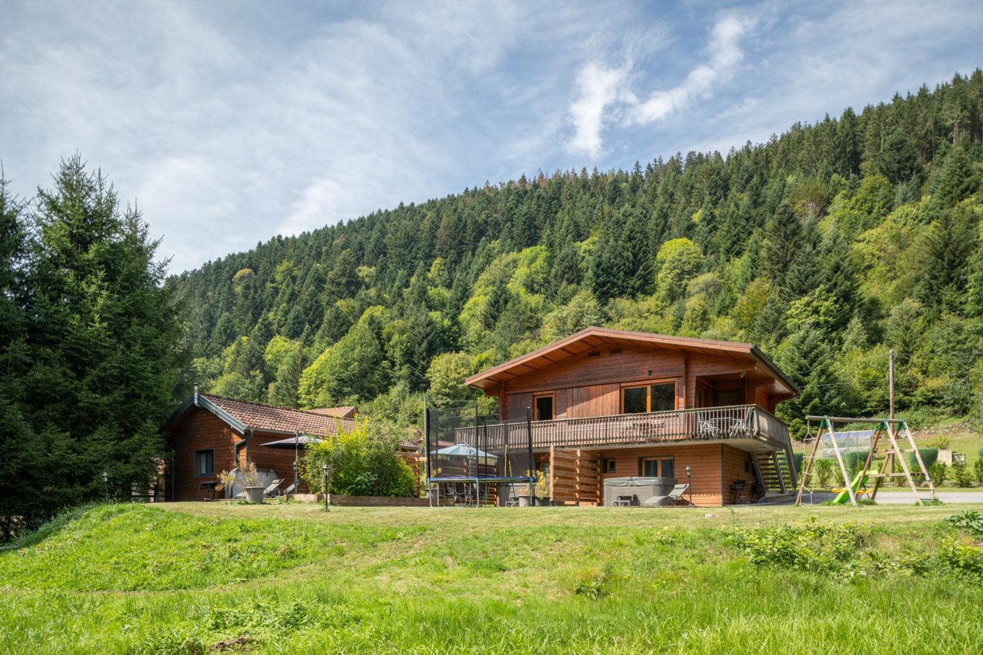 Chalets Du Bouchot & Jacuzzi Privatif Proximite Gerardmer & La Bresse Rochesson Eksteriør billede
