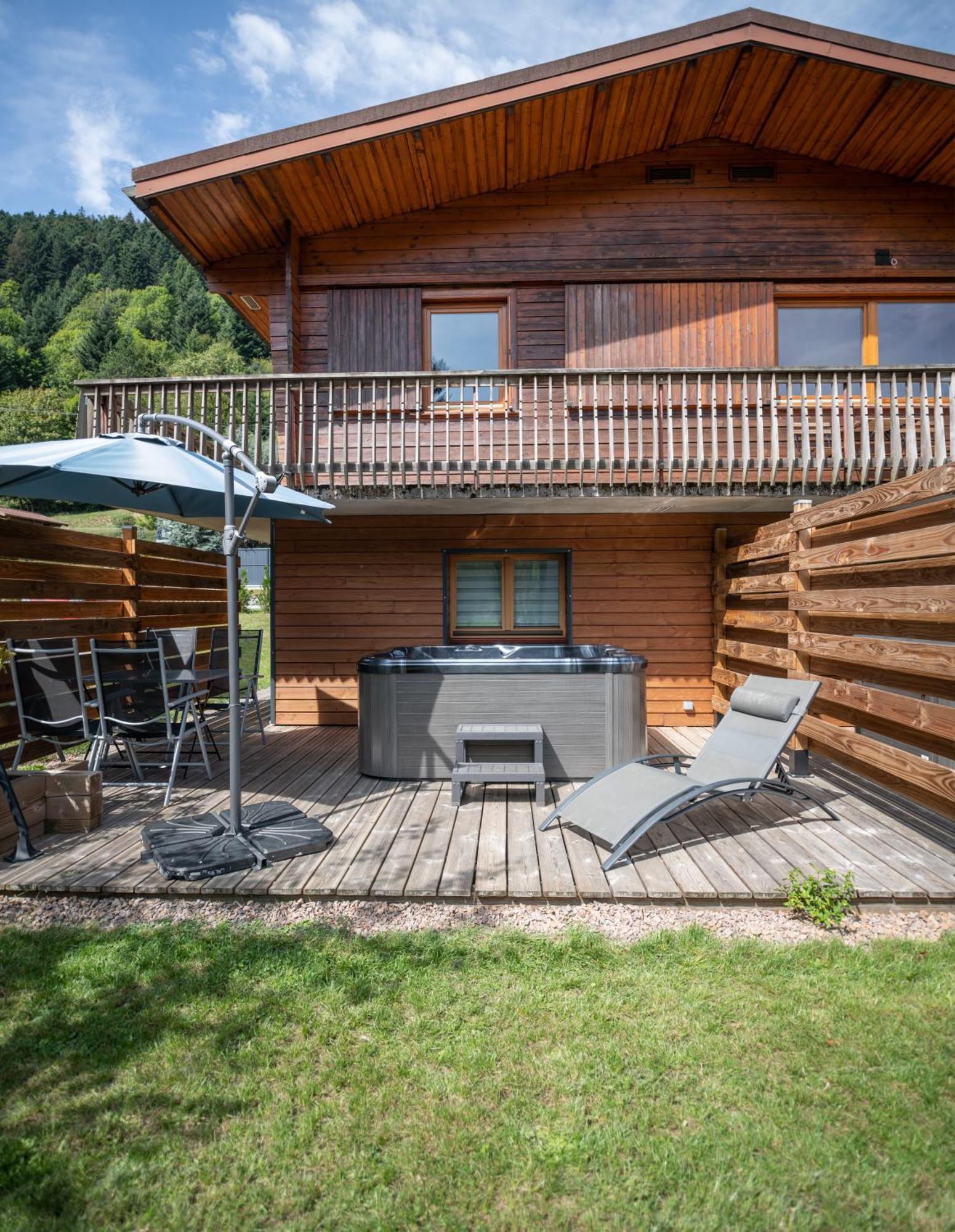Chalets Du Bouchot & Jacuzzi Privatif Proximite Gerardmer & La Bresse Rochesson Eksteriør billede
